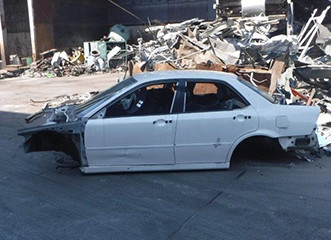 車1 車1